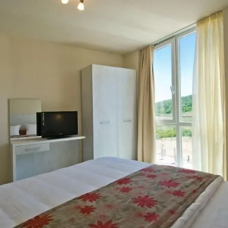 South Pearl 아파트